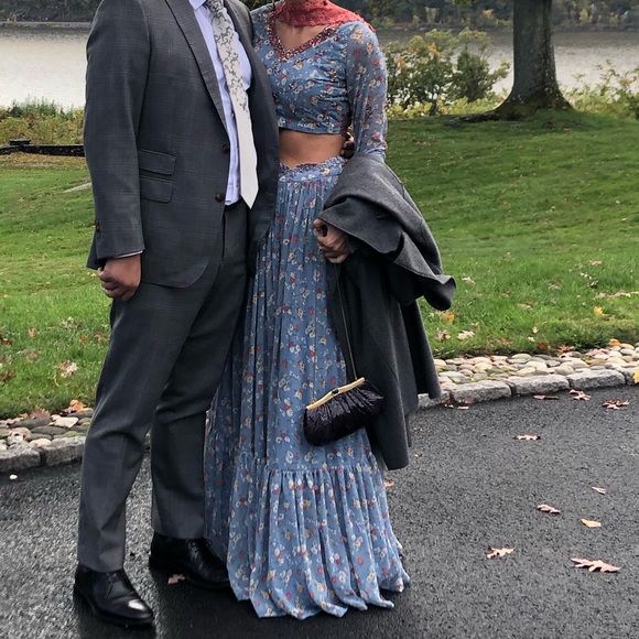 Lehenga grey blue top and bottom hand sewn sequías - Picture 8 of 8